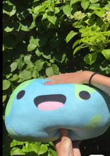 Load and play video in Gallery viewer, The Earth plushie!
